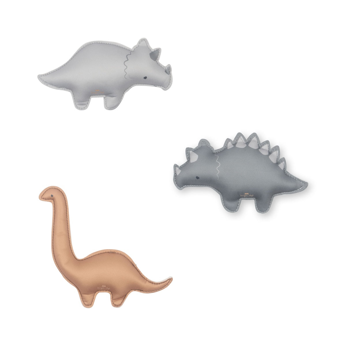 Duikbril op en gaan! Zoek de duikvriendjes dino op de bodem van het zwembad. Het waterspeelgoed van Konges Slojd wordt geleverd in een 3-pack. Ideaal voor thuis of op vakantie. Geschikt voor kinderen vanaf 6 jaar. VanZus