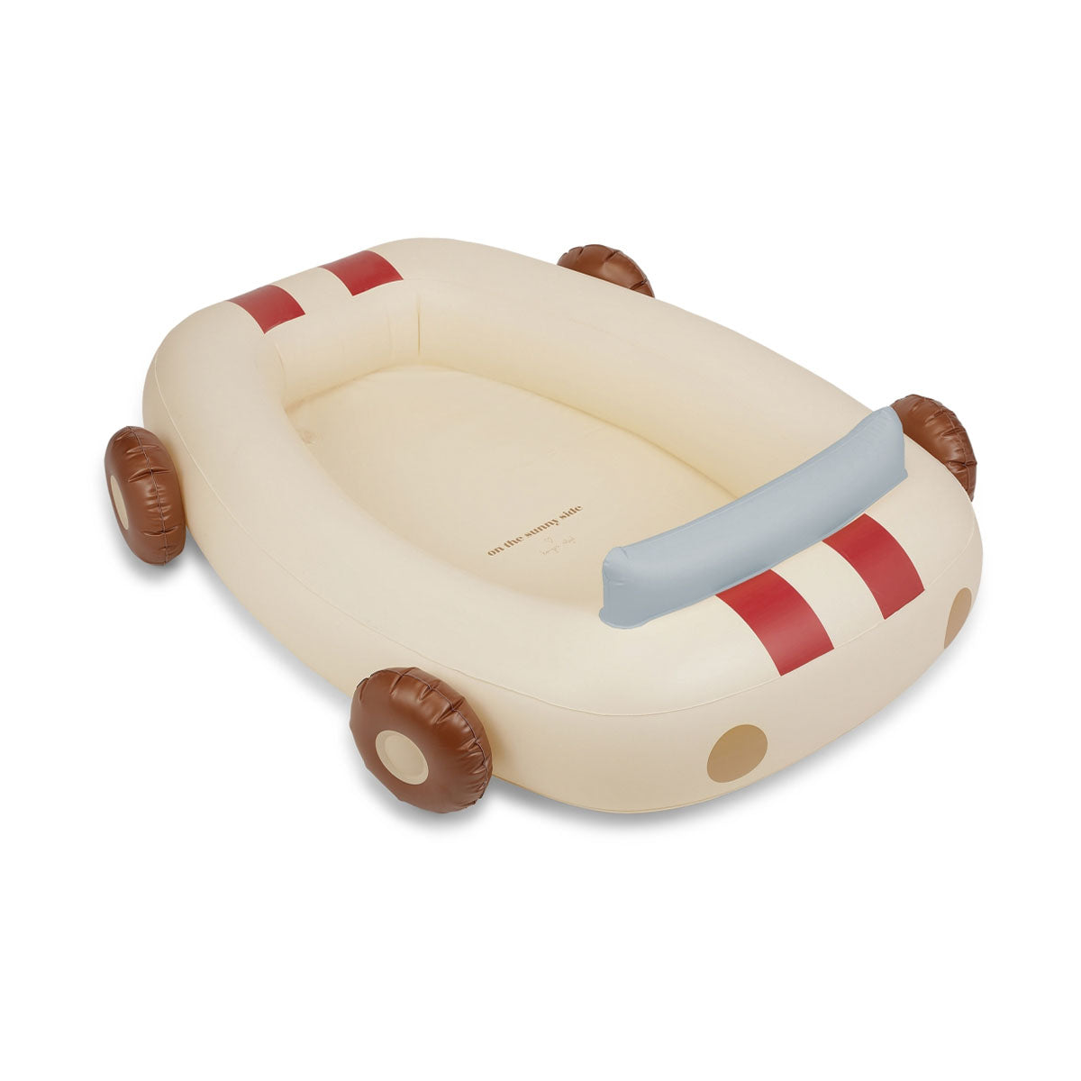 Is jouw kindje gek op auto's? Dan is dit leuke Konges Slojd auto zwembad cream off white een must have voor de zomer! Met dit leuke zwembadje kan je kleintje genieten van uren waterplezier. VanZus