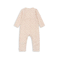 Hoe schattig is deze basic onesie in de kleur bloomie van het merk Konges Slojd? Deze onesie is de ideale basic en kan met allerlei items gecombineerd worden, zoals bijvoorbeeld met een lekker vestje. Maar hij is natuurlijk ook heel leuk op zichzelf, dankzij de schattige print. VanZus