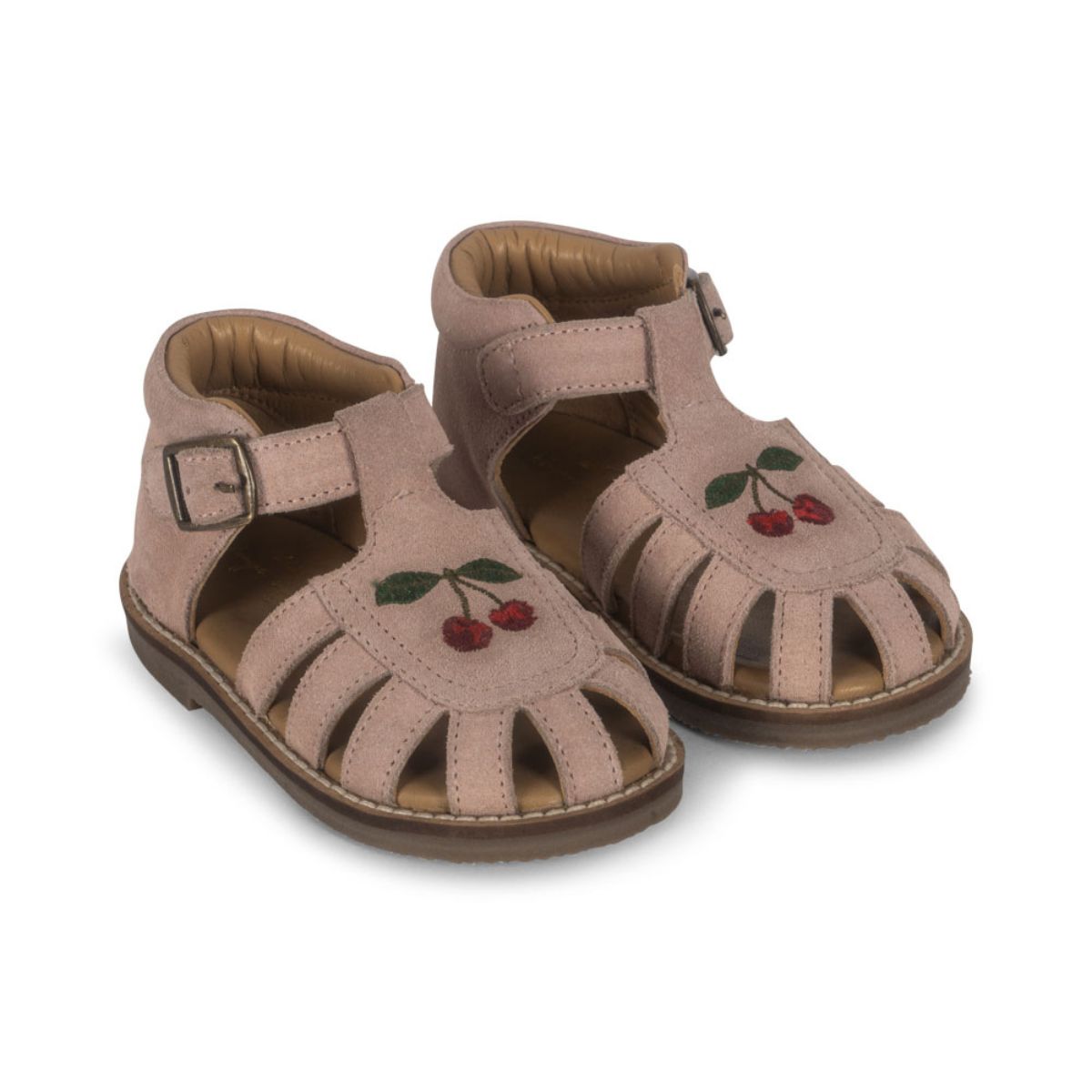 De Konges Slojd esmaa sandalen suede nuage zijn perfect voor jouw kleintje! Gemaakt van 100% suède met een stevige zool voor stabiliteit. Met handige gesp en riemsluiting. Ideaal voor de zomer. VanZus