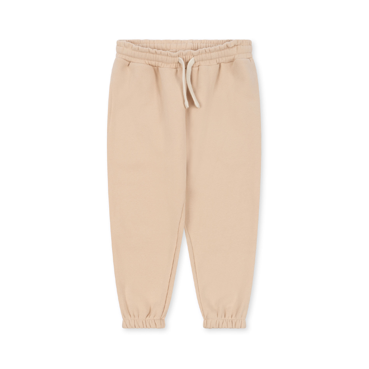 Ben je op zoek naar een fijne joggingbroek voor je kleintje? Je kindje ziet er superschattig uit met deze lou broek van Konges Slojd in de kleur shifting sand. De broek kun je makkelijk combineren en is zowel leuk om op pad te gaan als om in heerlijk in te relaxen. VanZus