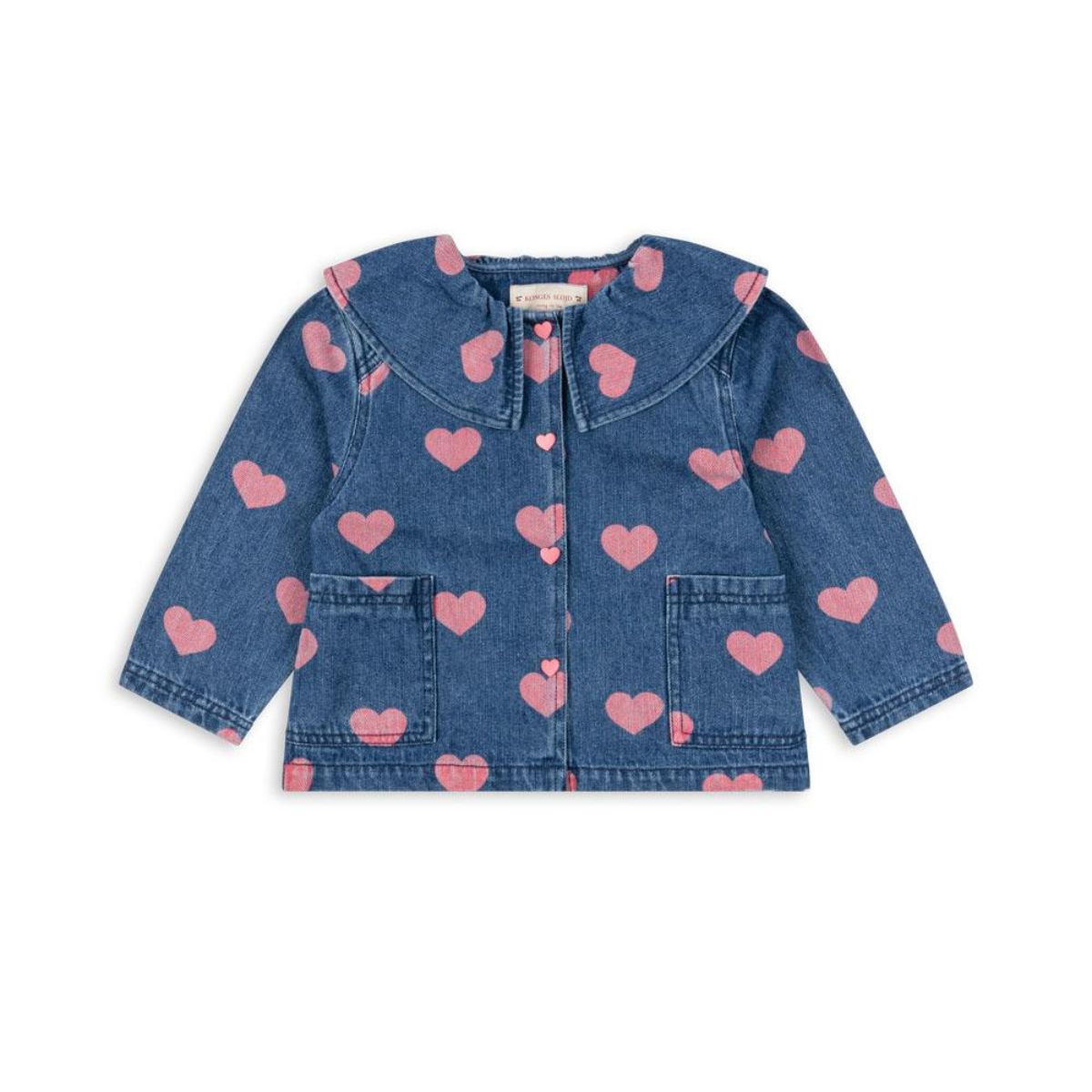 Hoe schattig is dit magot denim shirt in de variant bon coeur pink?! Dit lieve shirt kun je zowel als blouse als jasje dragen en is een echte blikvanger. VanZus