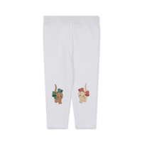 Ben je op zoek naar een heerlijk zachte broek voor jouw kleine spruit? Dan is deze minnie broek gots bow kitty van Konges Slojd zeker een must have voor in de kledingkast! Dit is een heerlijke legging die perfect is om lekker in te relaxen. VanZus