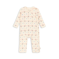 De Konges Slojd minnie newborn onesie in fleur decor-print is perfect voor je pasgeboren kindje. Gemaakt van zacht, biologisch katoen met handige drukknopen voor makkelijk verschonen. Ideaal voor elke dag! VanZus