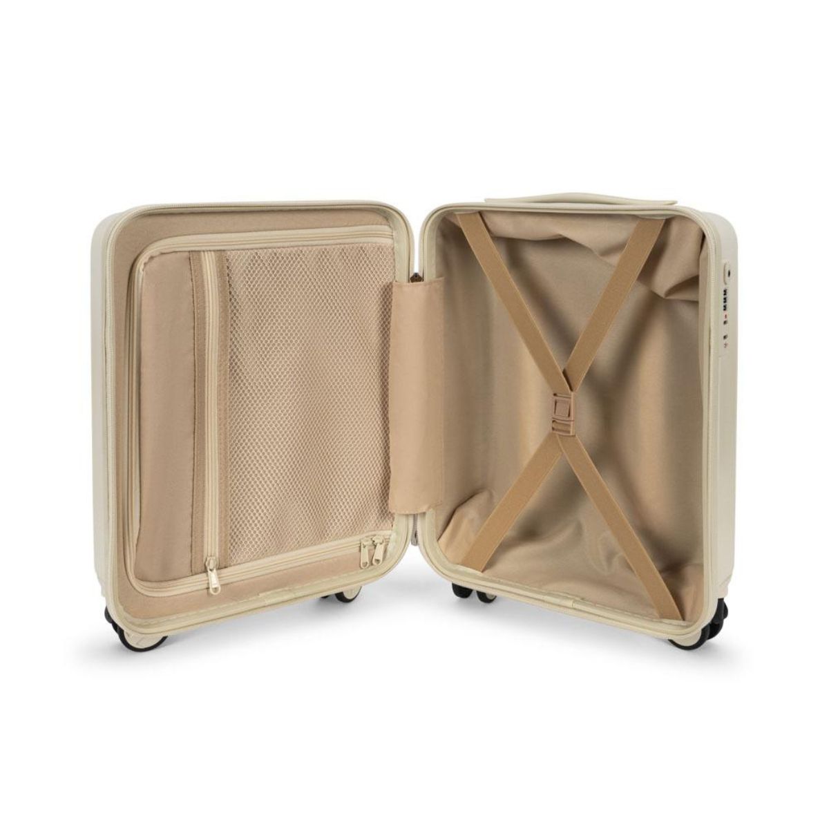 Ga je op vakantie? Dan mag de Konges Slojd reiskoffer in de variant kick it natuurlijk niet ontbreken! Deze kleurrijke trolley is ontworpen om mee te nemen als handbagage en is uitgerust met vier dubbele 360-graden spinnerwielen, zodat hij moeiteloos in elke richting kan bewegen. VanZus