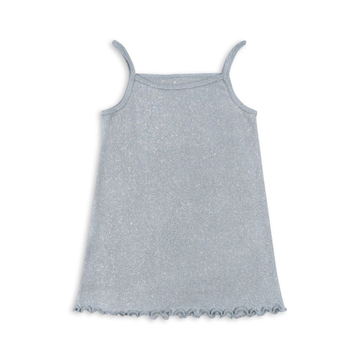 Ben je op zoek naar een simpel en zomers jurkje voor jouw kleine meid? Dan is dit roli strap jurkje in de variant quarry van het merk Konges Slojd een ideale match! Dit jurkje is namelijk heerlijk voor als het warm is buiten, en ziet er ook nog eens heel leuk uit! VanZus