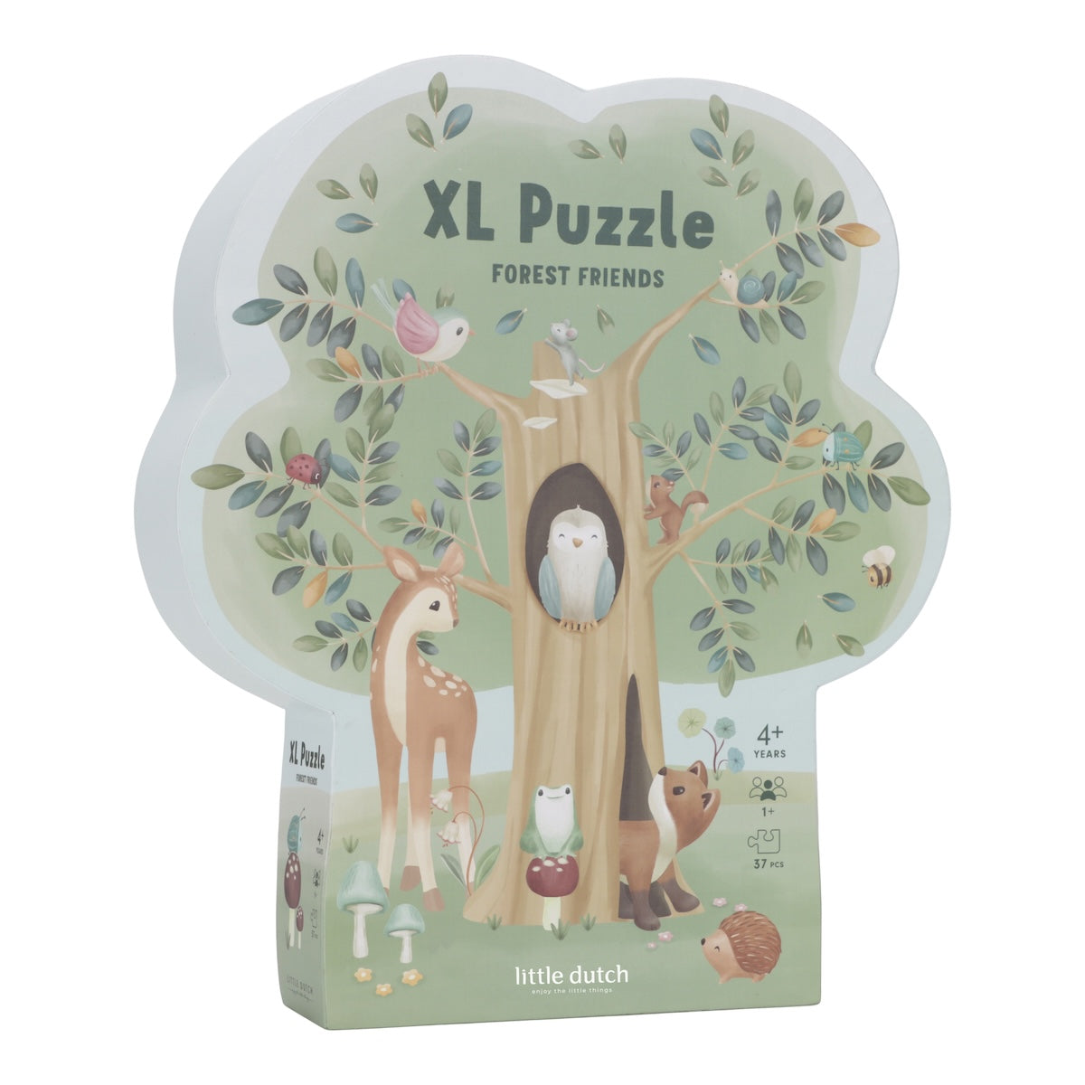 Tover een mooie magische boom tevoorschijn met de vloerpuzzel forest friends van Little Dutch. Door de 37 puzzelstukjes op de juiste plek te leggen zie je de grote boom en alle lieve diertjes die in de boom leven.