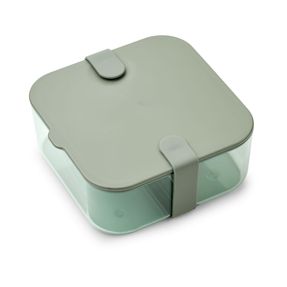 Transformeer de lunchroutine van je kindje met deze leuke carin lunchbox klein in faune green/peppermint. Deze compacte lunchbox is perfect voor onderweg en biedt voldoende ruimte voor gezonde lekkernijen. VanZus