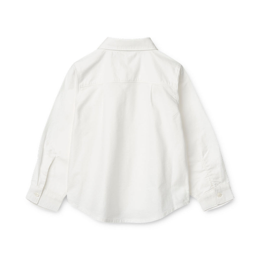 Een mooi overhemd is altijd handig om in huis te hebben. En deze mooie costa blouse in crisp white al helemaal! Deze prachtige blouse ziet er niet alleen mooi uit, maar zit ook comfortabel. Deze blouse is namelijk gemaakt van 100% organisch katoen. VanZus