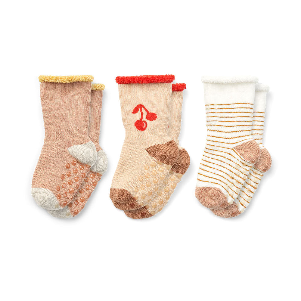 Hul de kleine voetjes van jouw baby in vrolijkheid met deze eloy babysokken 3-pack in cherry mix. Deze lieve sokken zijn gemaakt van zacht biologisch katoen en bieden je kindje ultiem comfort. Ook zien ze er heel leuk uit! VanZus