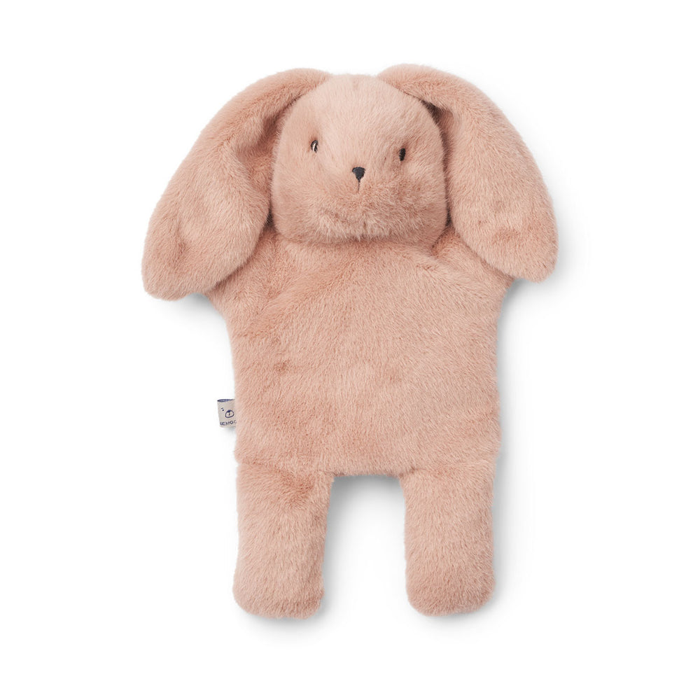 Deze schattige handpop honor rabbit in de kleur pale tuscany van Liewood zal de fantasie van jouw kindje prikkelen en zorgen voor uren speelplezier! Het popje is heerlijk zacht en klaar om leuke avonturen met jouw kleintje te beleven! VanZus