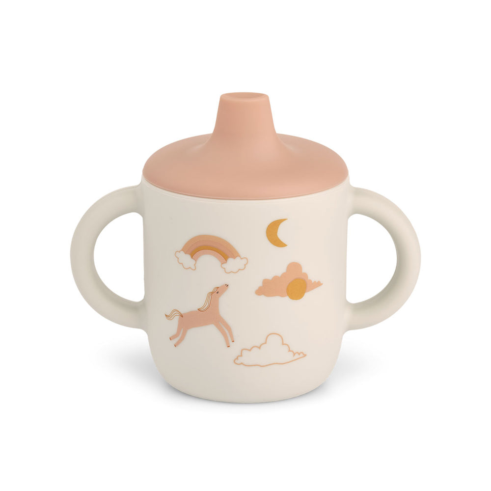 Zelf leren drinken doe je met deze neil sippy cup in de variant dream/ecru van het merk Liewood. Deze mooie tuitbeker is ideaal voor je kindje om zelf te leren drinken. VanZus