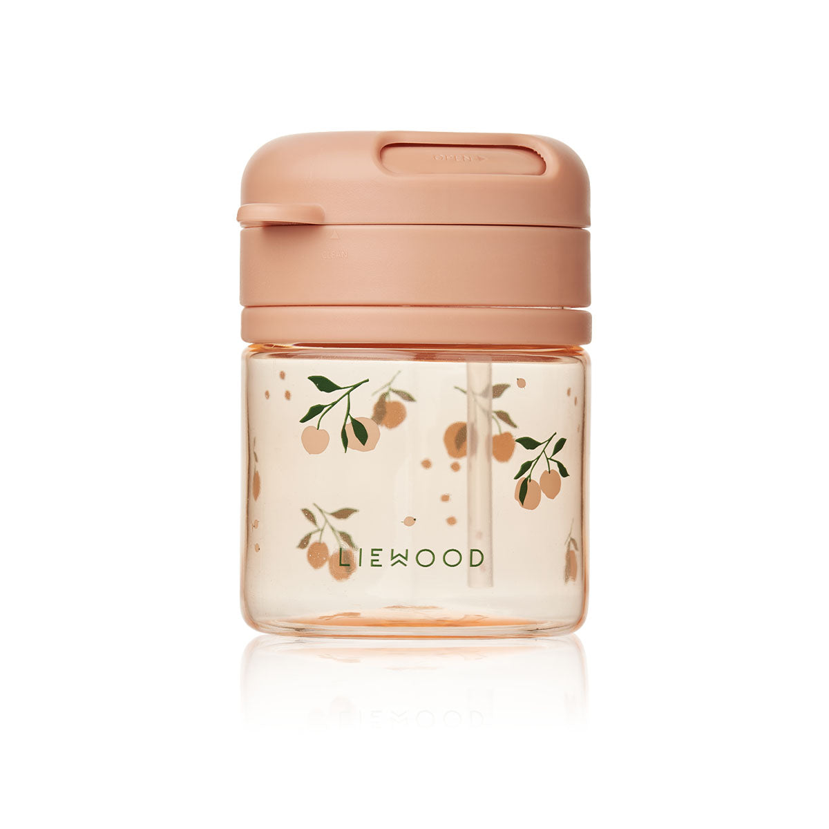 De pavia rietjesbeker 280 ml in de variant peach/sea shell van het merk Liewood is perfect voor kleintjes die zelfstandig willen drinken. Met een handig en flexibel siliconen rietje, en een afneembaar deksel, is deze beker ideaal voor dagelijks gebruik, zowel thuis als onderweg. VanZus