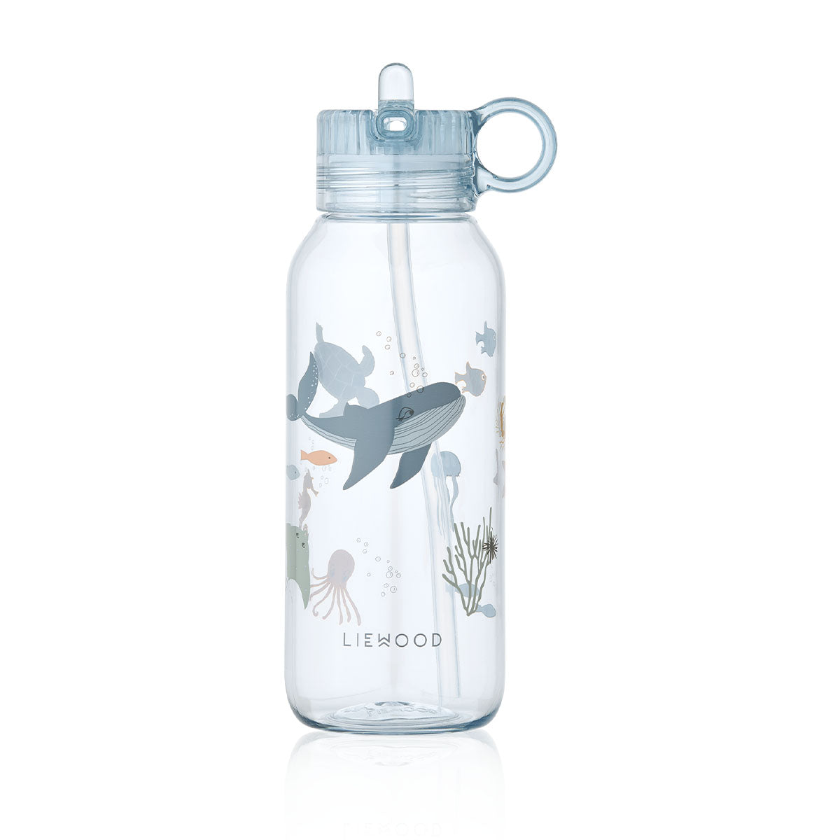 Deze leuke yang waterfles in sea creature/sandy 500 ml van Liewood is ideaal voor naar school of voor op pad! De fles is superhandig, makkelijk mee te nemen én ziet er superleuk uit! VanZus