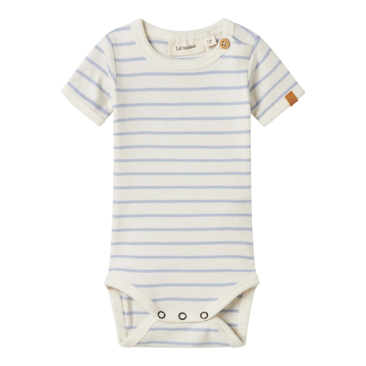 Het baby geo rompertje in zen blue van het merk Lil' Atelier is de perfecte keuze voor je pasgeboren jongen. VanZus