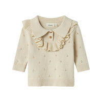 Het baby nakita knit shirt in de kleur turtledove is niet zomaar een trui, maar een echte eyecatcher! Dit truitje zit niet alleen heel lekker, hij is dan ook gemaakt van biologisch katoen, en ziet er heel cute uit. VanZus