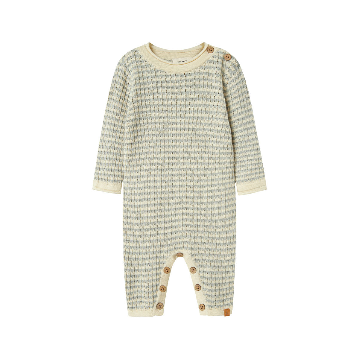 Hoe schattig is deze nelson knit onesie jongen in de kleur pigeon van het merk Lil' Atelier?! Deze hippe onesie zal jouw kleintje ongetwijfeld superschattig staan! Het shirt is gemaakt van katoen en viscose, en zit dan ook ontzettend lekker! VanZus