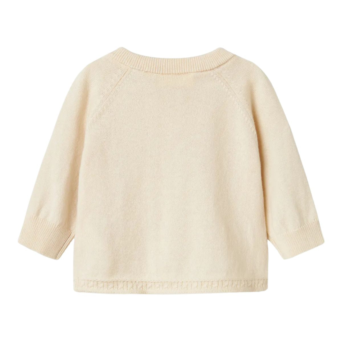 Het baby knit vestje in turtledove melange van Lil' Atelier  is comfortabel en duurzaam. Gemaakt van katoen en wol, voorzien van knoopsluiting, voorzakken en unisex ontwerp. Perfect voor herfst/winter. VanZus