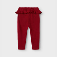 Ben je op zoek naar een schattige legging om de beentjes van je kleintje lekker warm te houden? Dan is deze schattige baby rachel slim legging in de kleur red dahlia van het merk Lil' Atelier een echte must have voor in de collectie. VanZus