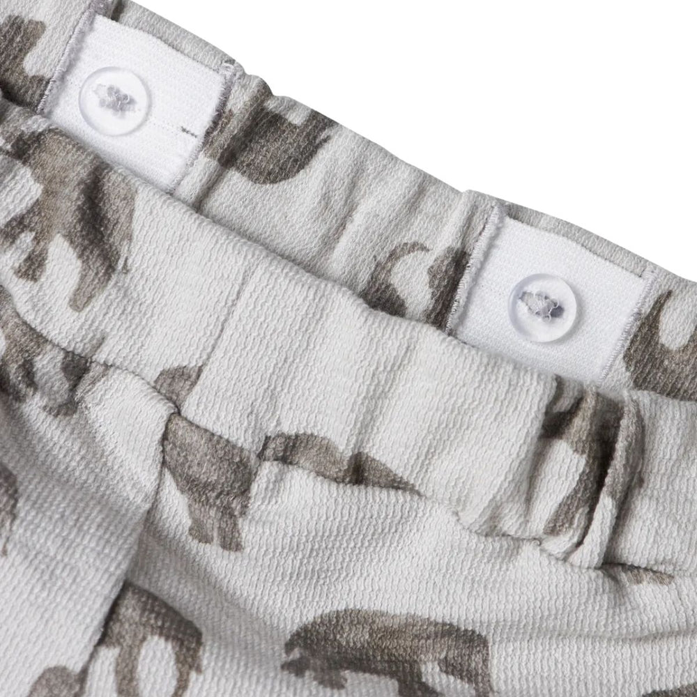 Lil' Atelier dias shorts in vapor blue elephant. Comfortabele shorts van biologisch katoen met een loose fit en praktische zijzakken. Perfect voor elke gelegenheid. Met toffe print. Perfect voor elke gelegenheid. VanZus