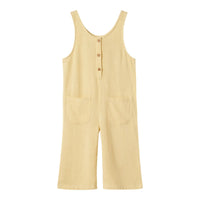 De dolie culotte overall in sea mist van Lil' Atelier is stijlvol en duurzaam. De salopette is gemaakt van LENZING™ ECOVERO™ viscose en linnen, perfect voor een comfortabele en hippe look in de lente/zomer. VanZus