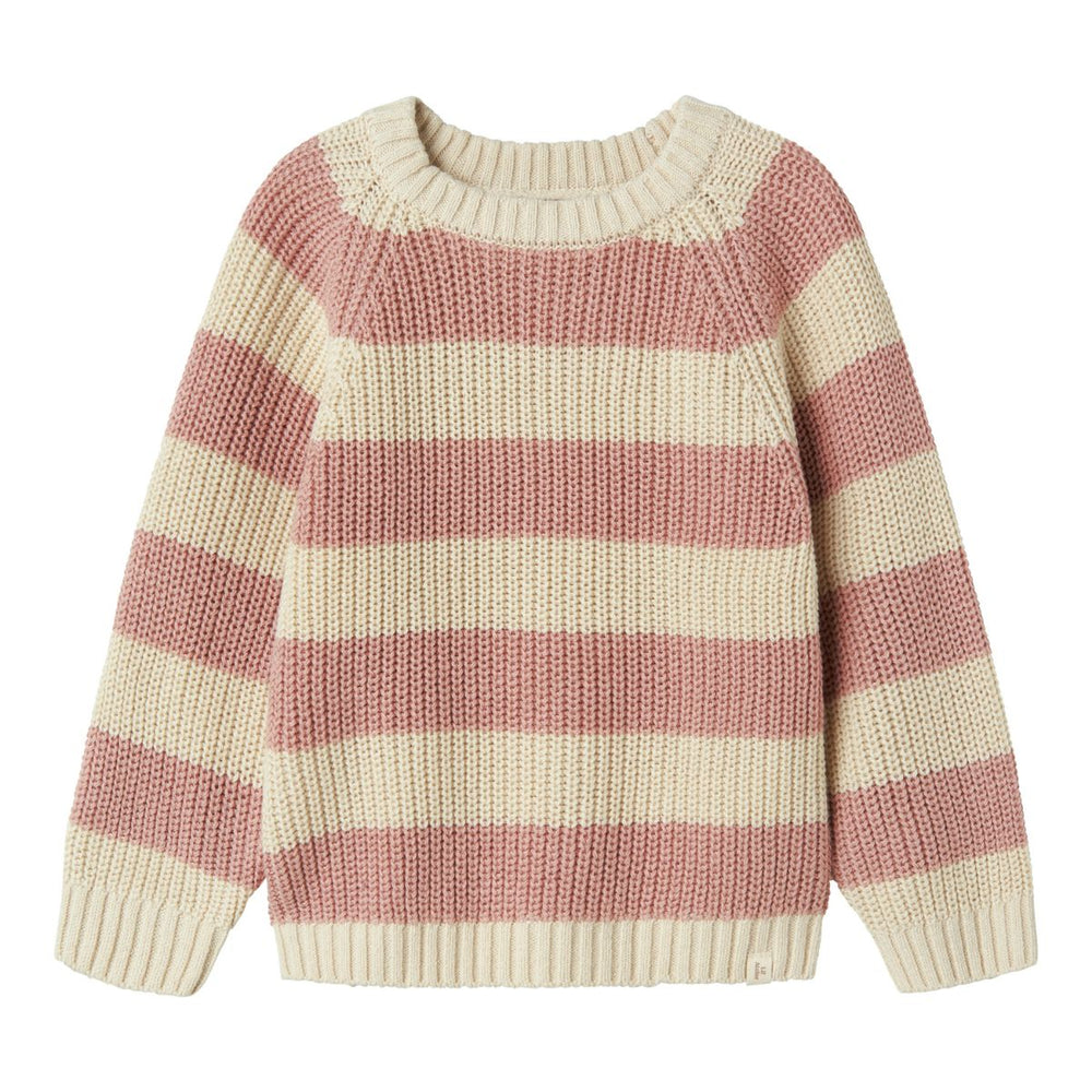 Dit lieve emlen knit shirt in de mooie kleur turtledove withered rose van het merk Lil' Atelier is de ideale trui voor als het wat frisser is. VanZus