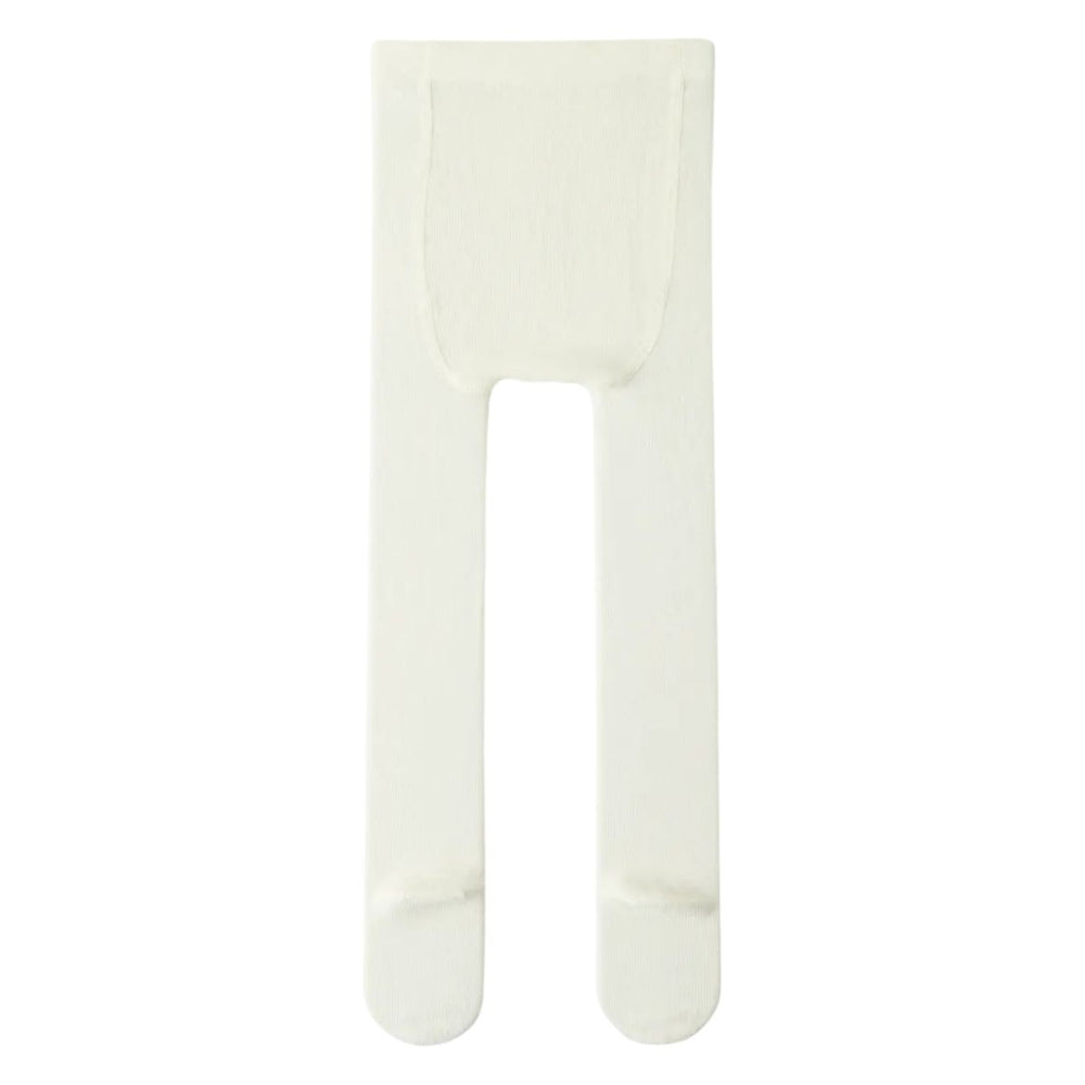 Lil' Atelier funa maillot in coconut milk: gemaakt van biologisch katoen en ribtricot stof. Zacht en elastisch voor een comfortabele, tijdloze look. Perfect voor feestelijke gelegenheden en duurzame keuzes. VanZus