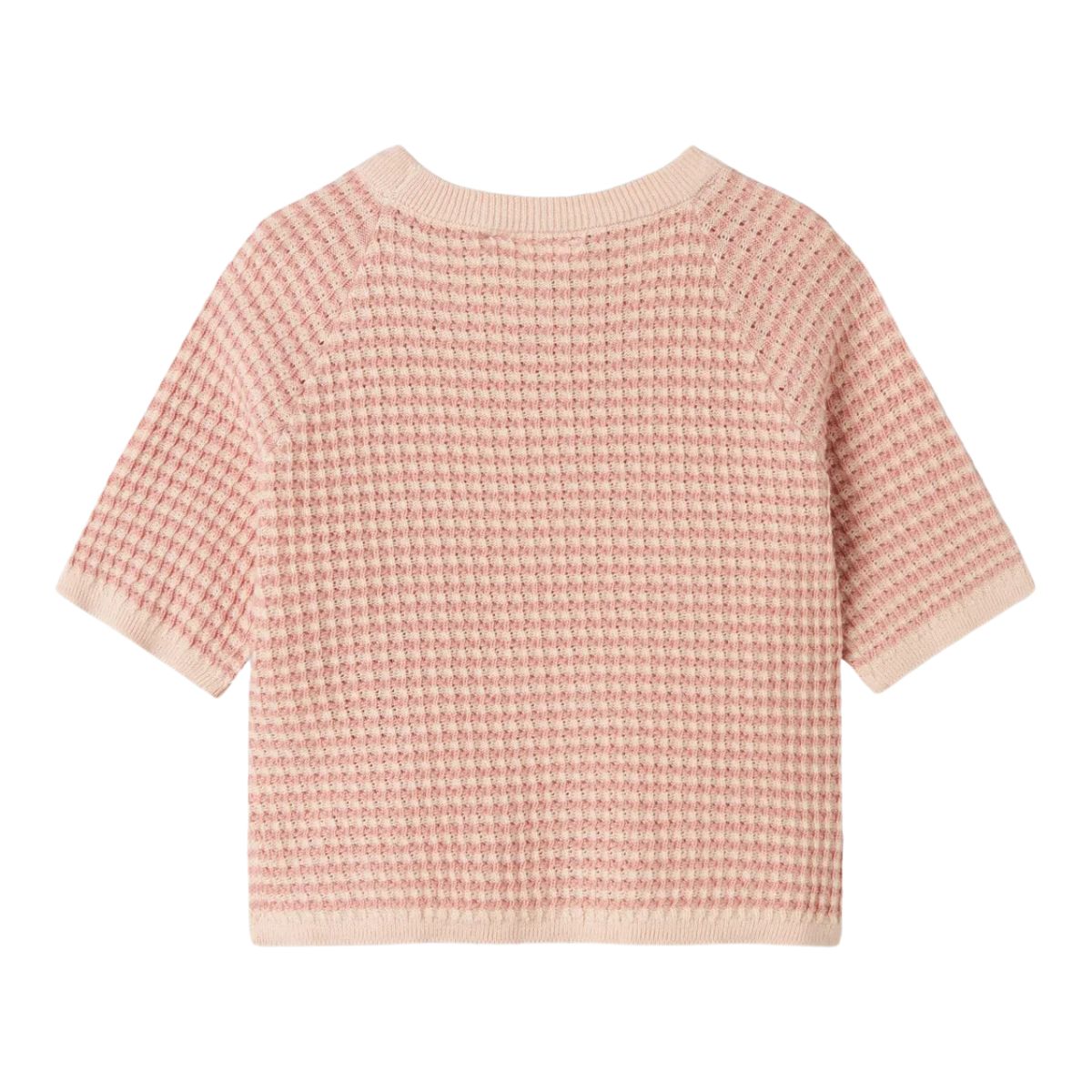 Lil' Atelier Halma 3/4 Knit Shirt in Misty Rose is een comfortabele top voor meisjes, gemaakt van 70% biologisch katoen en 30% viscose. Met een losse fit en O-hals is deze top perfect voor de lente en zomer. VanZus