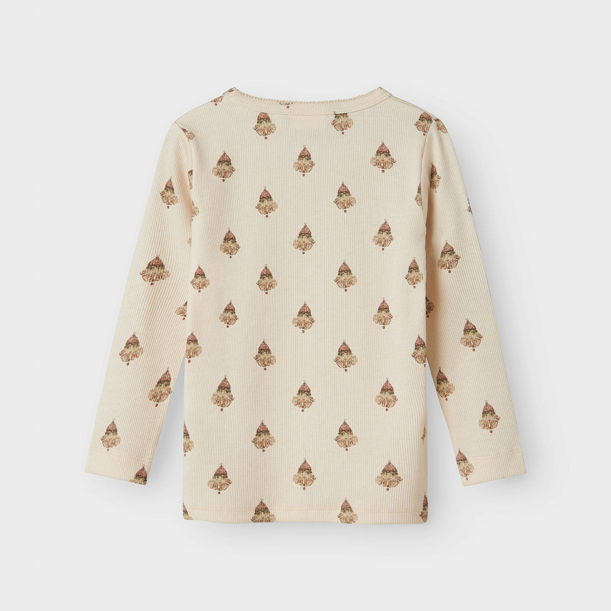 De Lil' Atelier lavo eva slim shirt in de kleur pastel parchment is een must-have voor de garderobe van je kind. VanZus