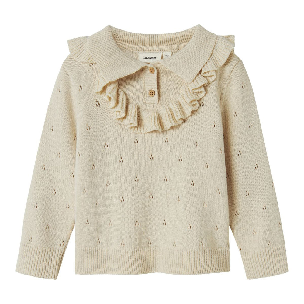 Het nakita knit shirt in de kleur turtledove is niet zomaar een trui, maar een echte eyecatcher! Dit truitje zit niet alleen heel lekker, hij is dan ook gemaakt van biologisch katoen, en ziet er heel cute uit. VanZus