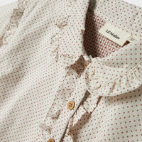 Maak je kleintje klaar voor feestelijke gelegenheden met dit mooie olena shirt in pastel parchment van het merk Lil' Atelier. Dit blousje zal elk kindje geweldig staan. VanZus