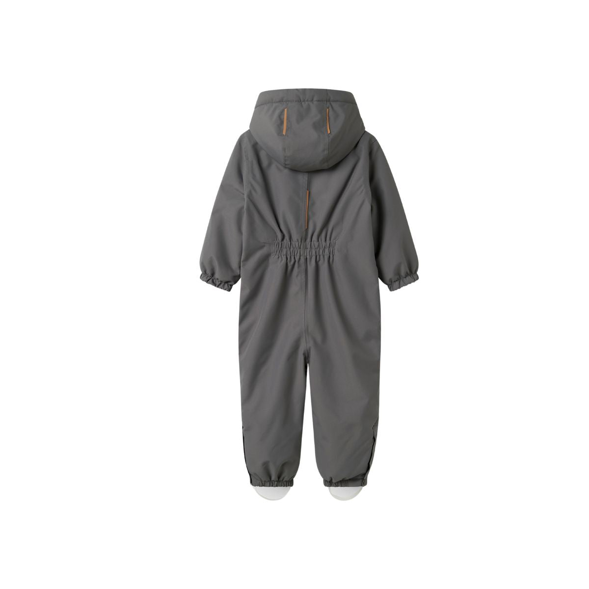 Je kleintje is lekker warm en stijlvol met het snow10 skipak in de prachtige kleur poppy seed van het merk Lil' Atelier. Dit functionele en duurzame skipak is waterafstotend en winddicht, ideaal voor koude winterdagen. VanZus