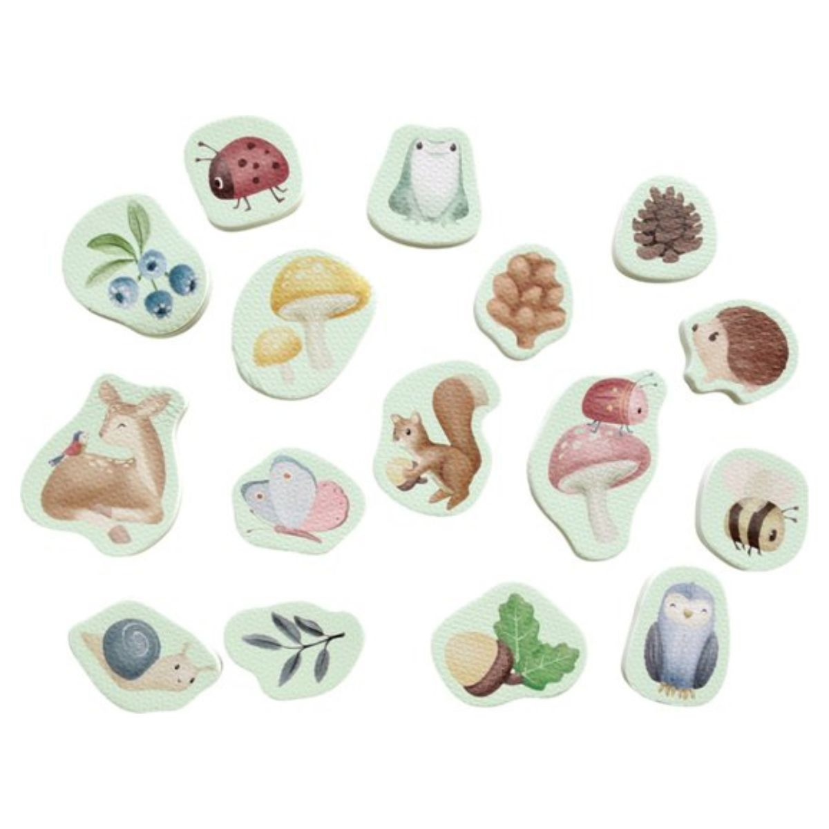 Het badderen wordt dubbel zo leuk met deze forest friends bad foam figuren van het merk Little Dutch! Deze set ziet er superschattig uit en verhoogt het badplezier van je kleintje. De set bestaat uit 16 figuren met een schattig Forest Friends en Fairy Garden thema. VanZus
