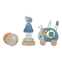 De activity speelgoed giftset in forest friends van Little Dutch is geweldig! De set bestaat uit drie houten speeltjes die motorische vaardigheden stimuleren en creativiteit prikkelen. Perfect als cadeau! VanZus