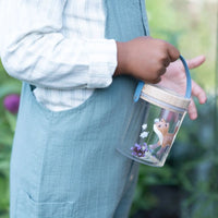 Verken de natuur met het Little Dutch insectenpotje forest friends! Perfect voor nieuwsgierige kinderen van 2 tot 8+ jaar. Bestel bij VanZus