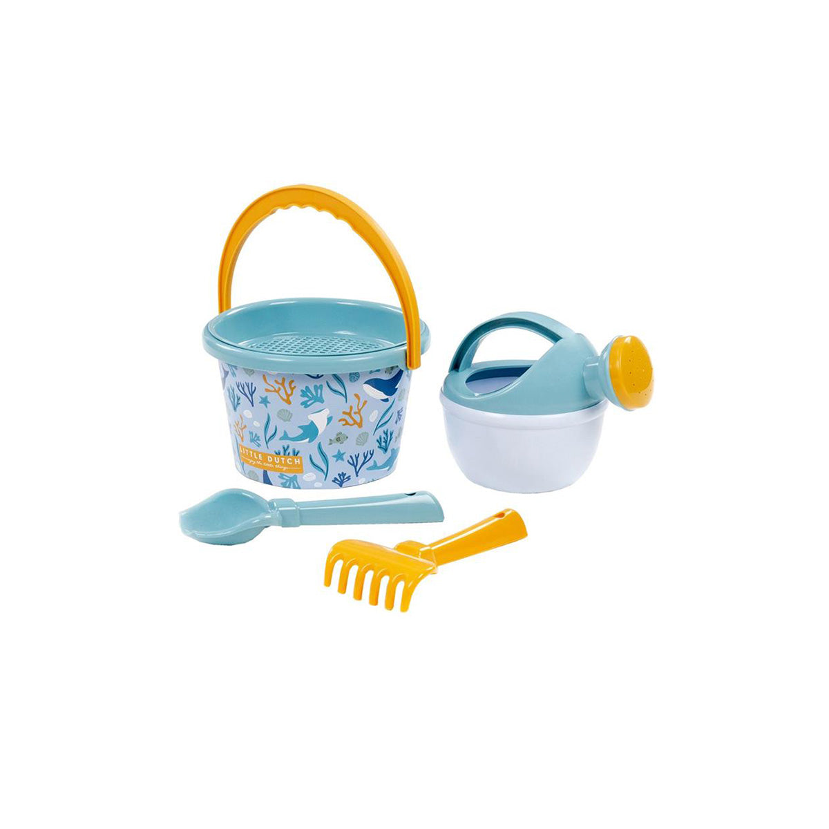 Staat er een dagje strand op de planning? Dan is deze Little Dutch ocean dreams strandset 5-delig in blauw onmisbaar! Deze strandset biedt je kindje uren speelplezier op het strand! VanZus.