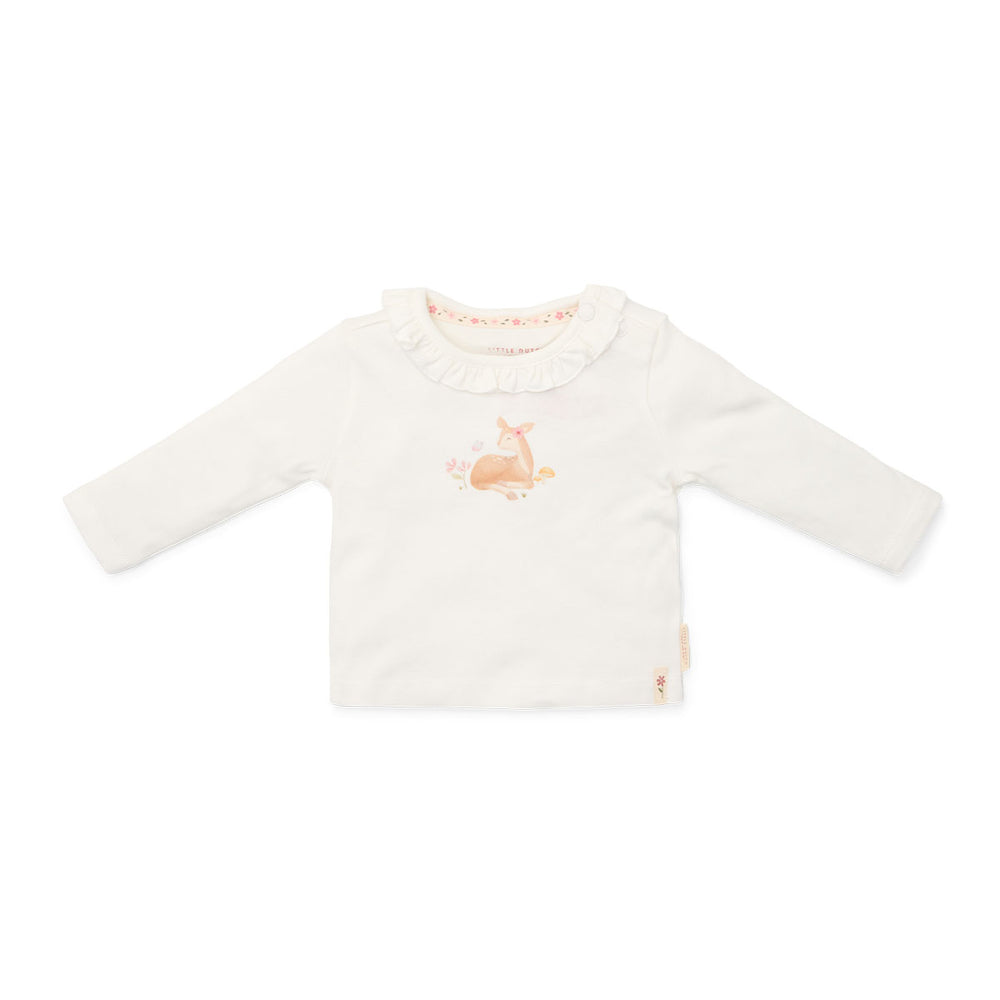 Comfortabele en basic t-shirts zijn altijd fijn om in de kast te hebben hangen! Dat geldt al helemaal voor dit lieve t-shirt lange mouw in de variant off white van het merk Little Dutch. Dit schattige shirt is de ideale basic om de leukste outfits mee samen te stellen. VanZus