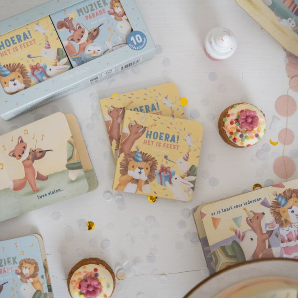 De Little Dutch uitdeelboekjes zijn ideaal voor feestjes en traktaties. Met de titels "Hoera! Het is feest!" en "Muziekparade". Bestel bij VanZus