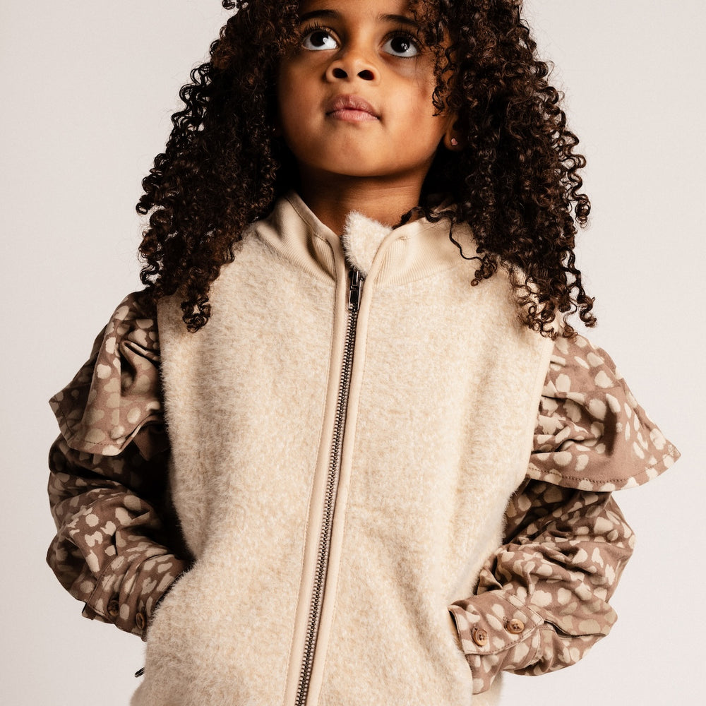 Baje Studio mathod bodywarmer sand desert