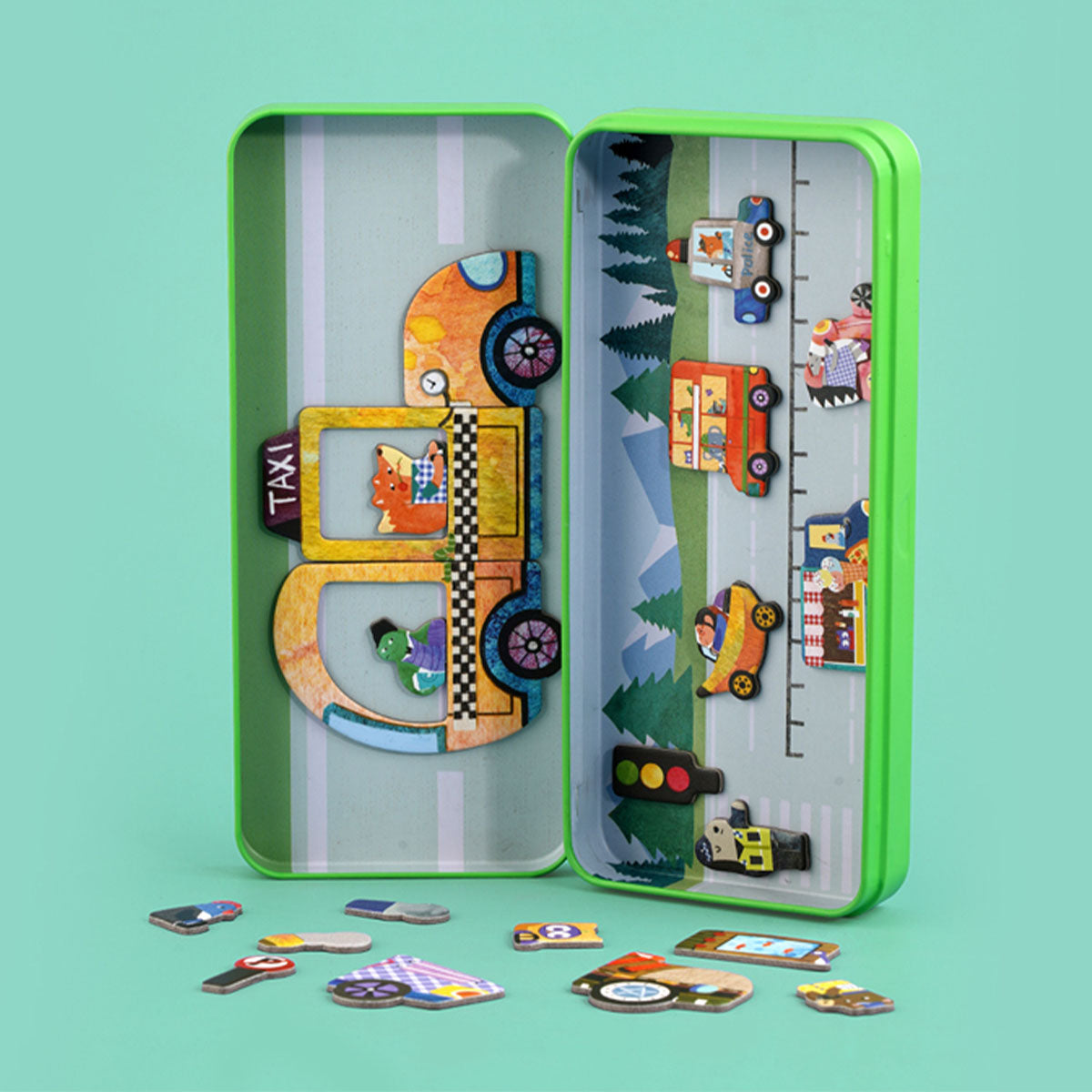Het perfecte speelgoed voor onderweg: de magnetische puzzeldoos voertuigen van MierEdu. 30-delig, magnetische puzzelstukjes in handige meeneem doos. Vanaf 3 jaar. In diverse varianten. VanZus