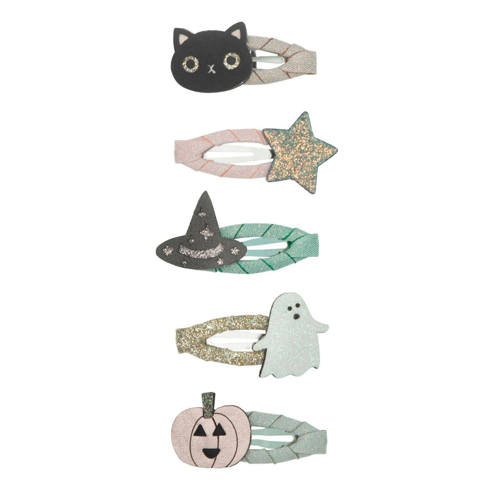 Mimi & Lula’s mini haarspeldjes in de variant halloween zijn een echte blikvanger in de haartjes van jouw mini. Deze set haarclips zorgt voor een griezelige en stoere uitstraling. VanZus