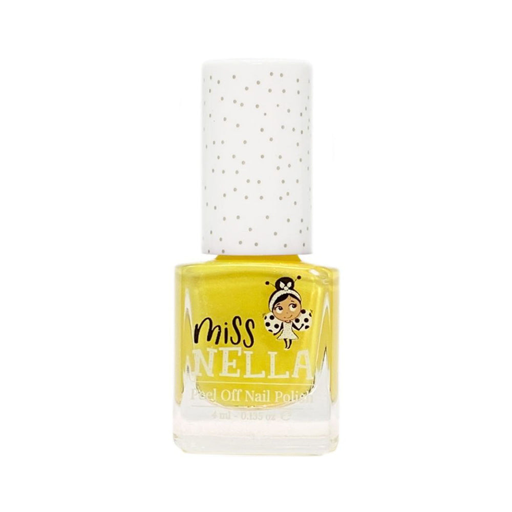 Laat de nageltjes van jouw kindje shinen met de nagellak banana split van het merk Miss Nella. De peel off nagellak is speciaal ontworpen voor kinderen en is vrij van chemicaliën. In verschillende kleuren. VanZus