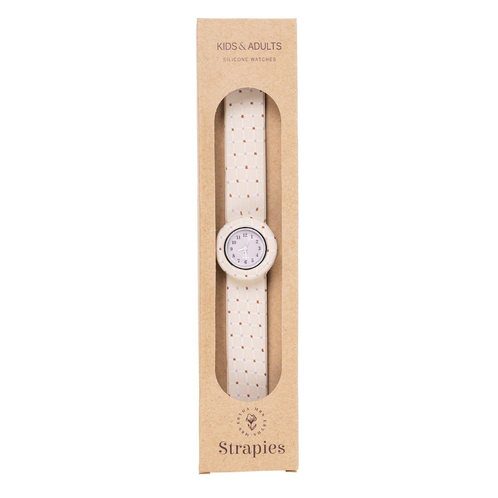 Het Mrs Ertha new strapies horloge organic squares is het ideale eerste horloge voor jouw kindje! Of misschien zelfs voor jou zelf? Dit horloge draagt lekker comfortabel en heeft prachtige, zachte kleuren. VanZus