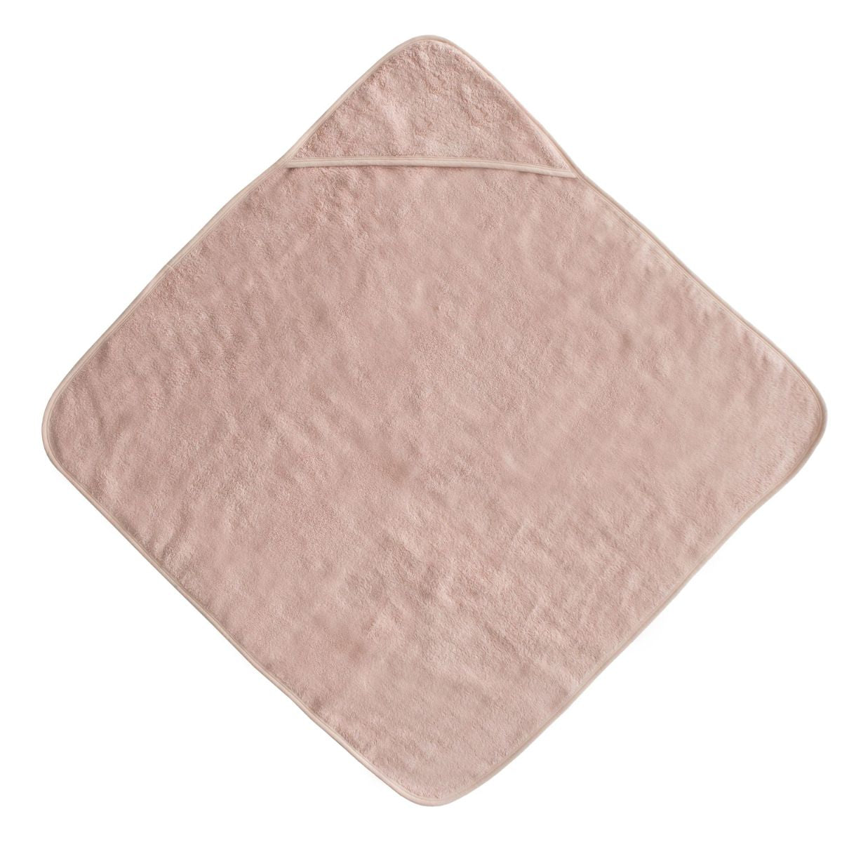 De lieve badcape in de kleur blush van Mushie is gemaakt van zachte, roze badstof, speciaal voor de gevoelige babyhuid. Ideaal om je kindje mee af te drogen of warm te houden. Superleuk als kraamcadeau. VanZus