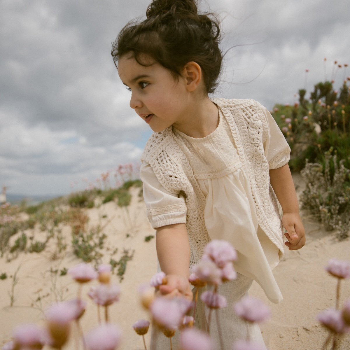 Lil' Atelier dagny vest melange turtledove