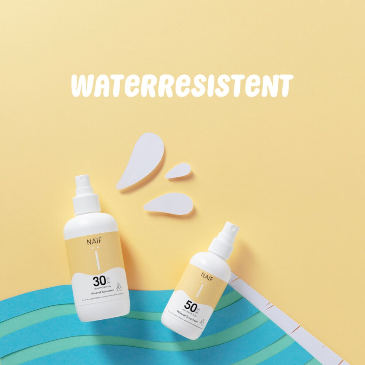 Voor een optimale bescherming: minerale zonnebrandspray SPF 50 van Naïf. Beschermt tegen UVA- en UVB-straling, voed de huid, makkelijk uit te smeren en water resistent. Voor elk huidtype. VanZus