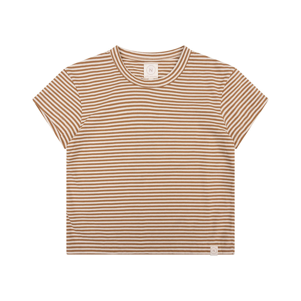 Een basic fijne top is altijd goed om in de kast te hebben liggen. Dit sem t-shirt in de kleur biscuit stripe van het merk Navy Natural is precies zo'n basic die er ook nog eens heel leuk uitziet. VanZus