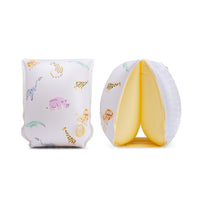 De Swim Essentials zwembandjes wild life zijn onmisbaar tijdens een dagje strand of zwembad. Deze leuke zwembandjes zorgen ervoor dat jouw kindje veilig in het water kan spetteren! VanZus