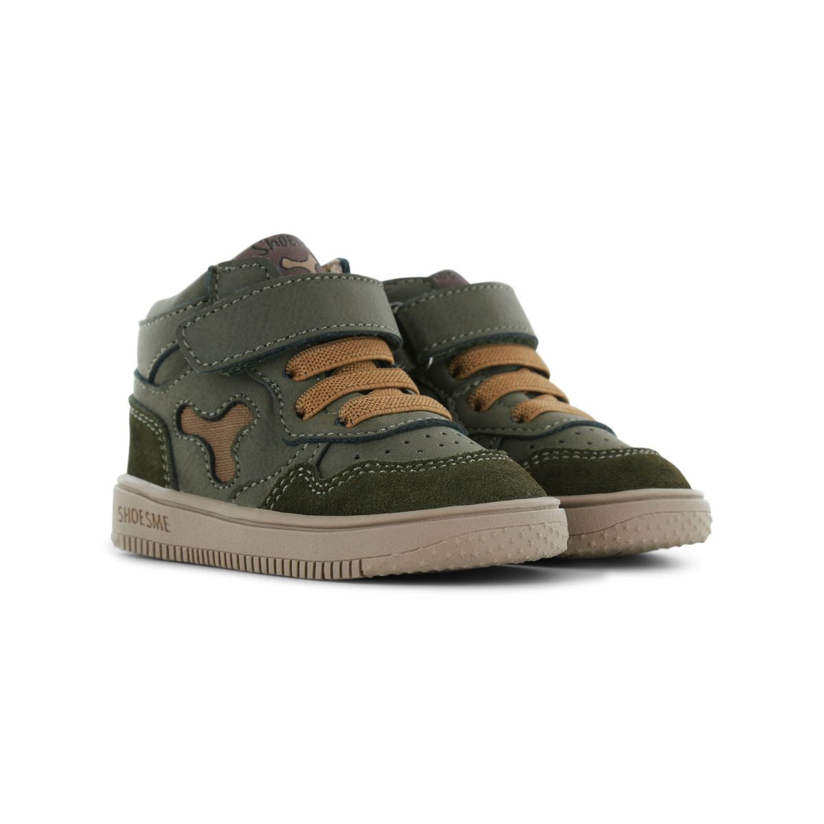 Perfect voor elk seizoen: de baby-proof sneakers in green van het merk Shoesme. Gemaakt van leer, met veters en anti-slipzool. In verschillende kleuren en maten. VanZus