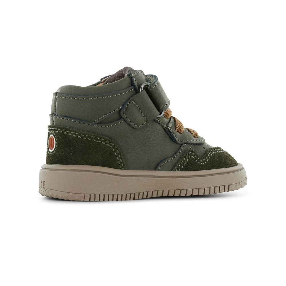 Perfect voor elk seizoen: de baby-proof sneakers in green van het merk Shoesme. Gemaakt van leer, met veters en anti-slipzool. In verschillende kleuren en maten. VanZus